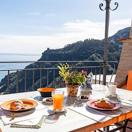 Il Paradiso Sul Mare *