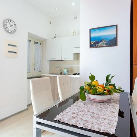 Il Paradiso Sul Mare بيت للعطل سكالا