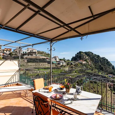 بيت للعطل Il Paradiso Sul Mare *